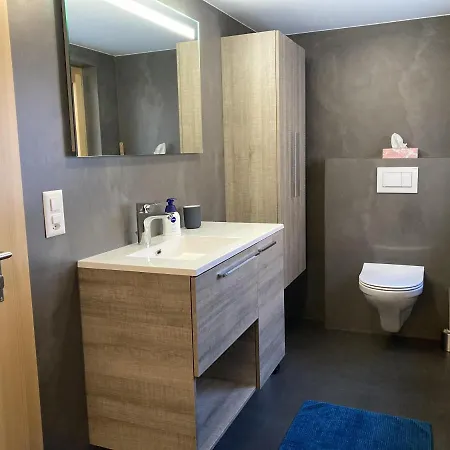 アパート Dorfbrunnu